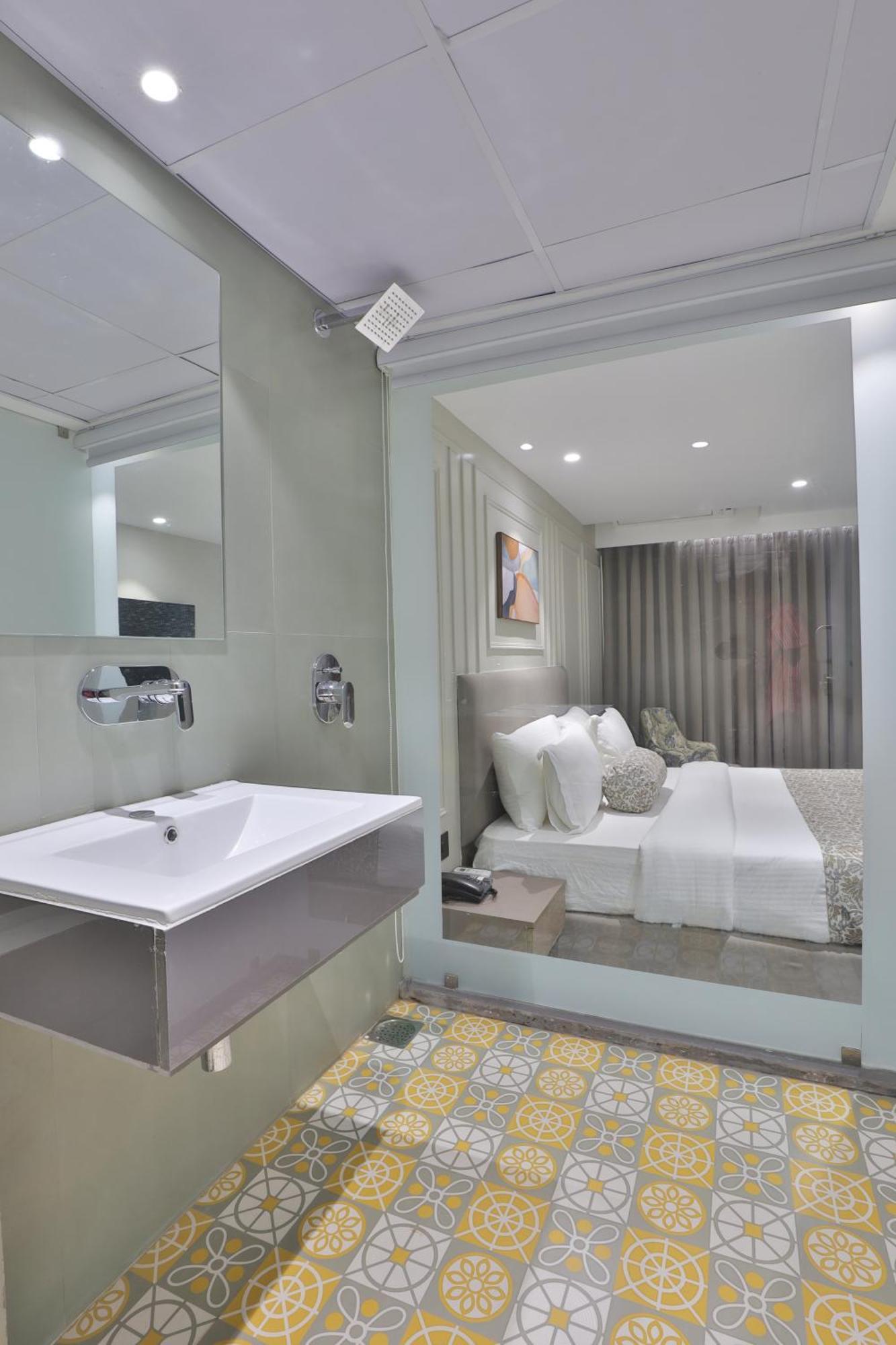 Hotel The Grand Suites Ahmedabad Exterior foto